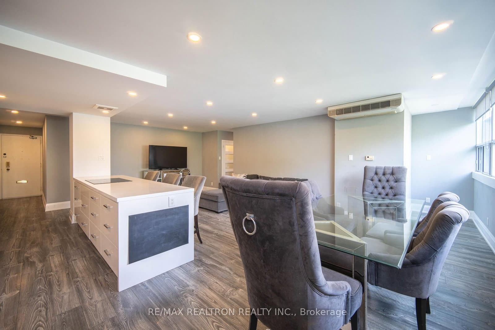 60 Montclair Avenue, Unit 506 thumbnail 11