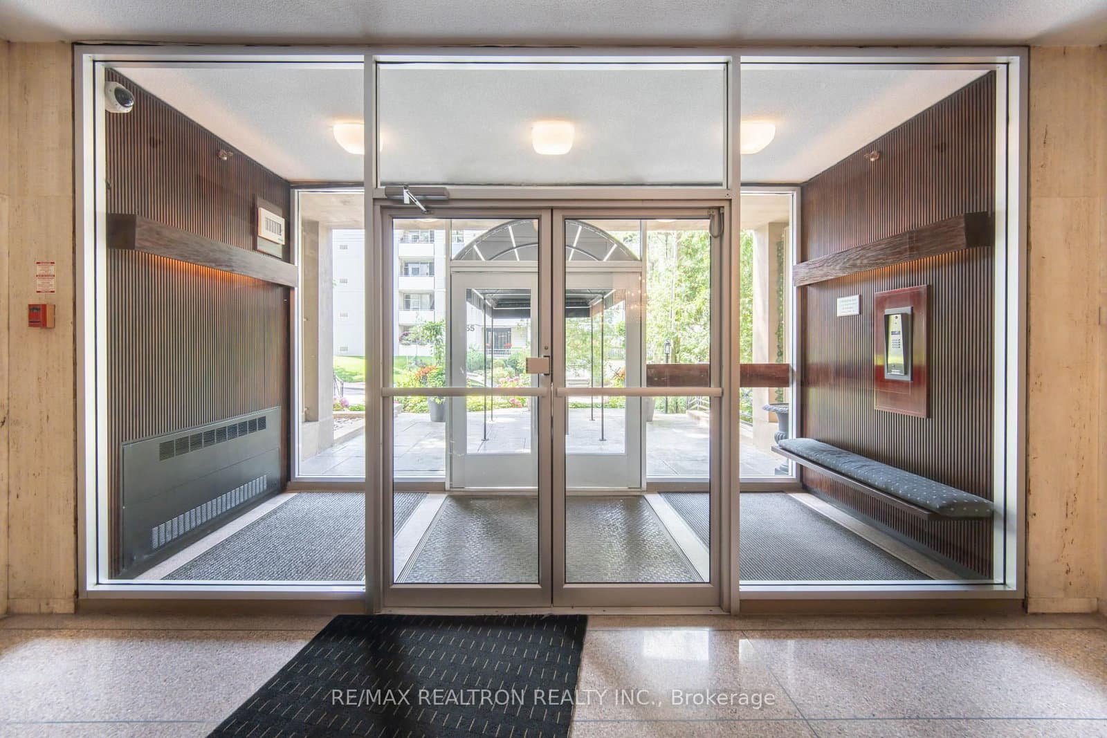 60 Montclair Avenue, Unit 506 thumbnail 6