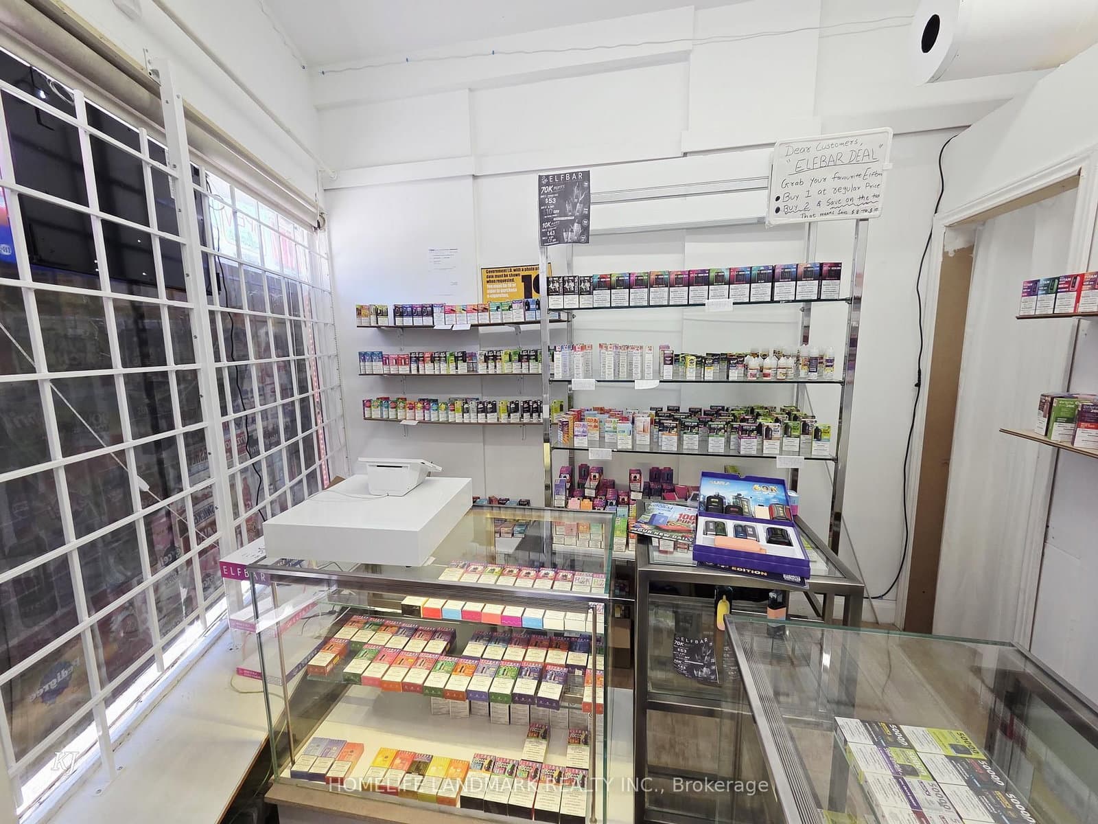 1046 Bathurst Street thumbnail 2