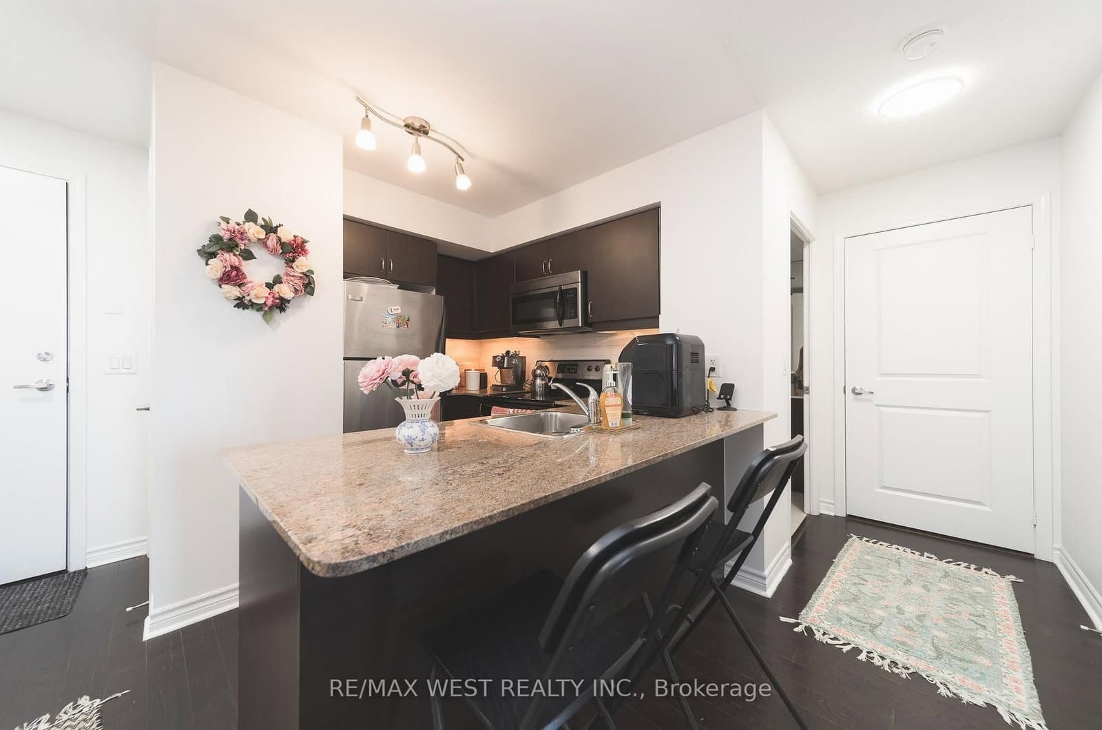 27 Rean Drive, Unit 524 thumbnail 7