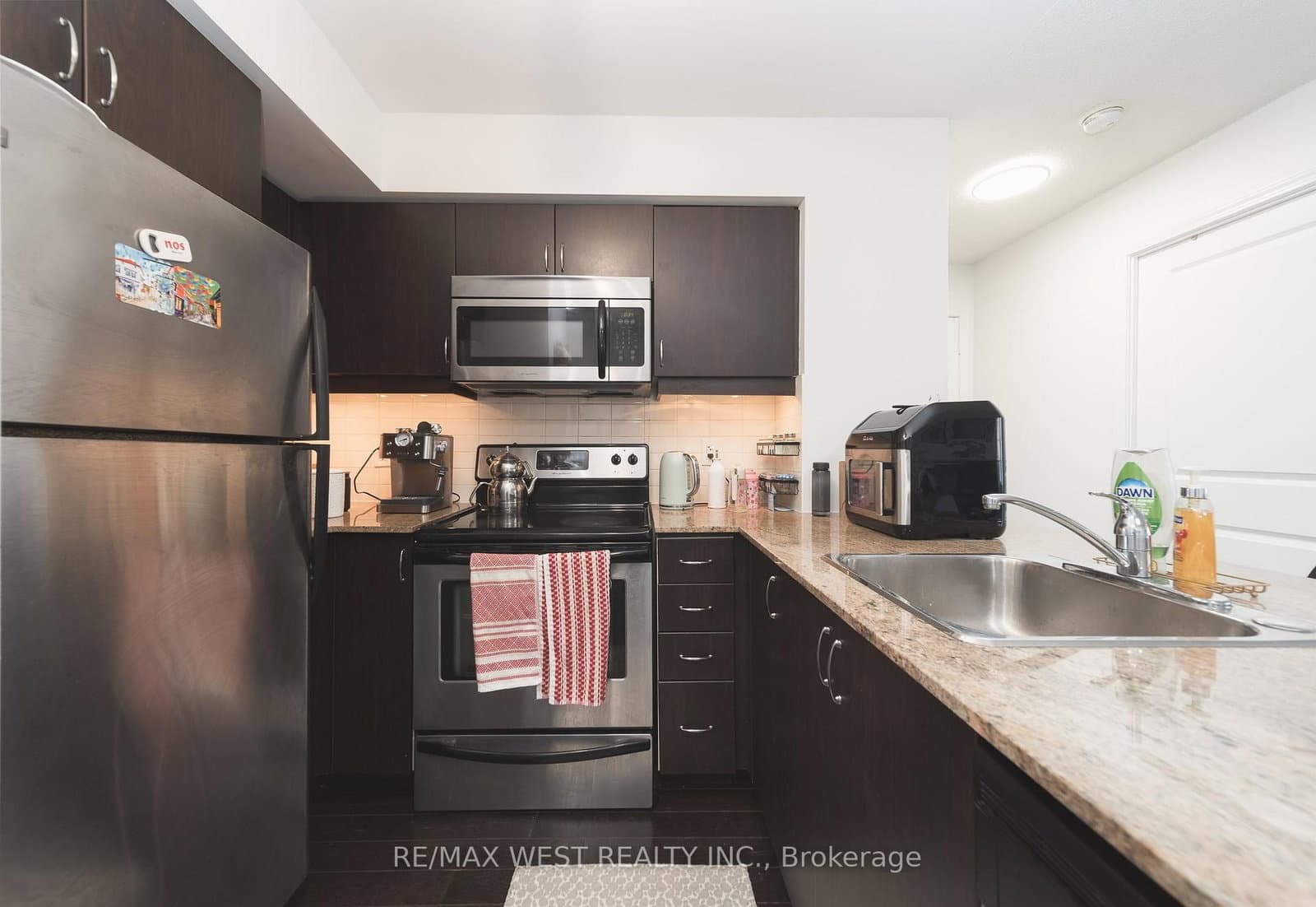 27 Rean Drive, Unit 524 thumbnail 9