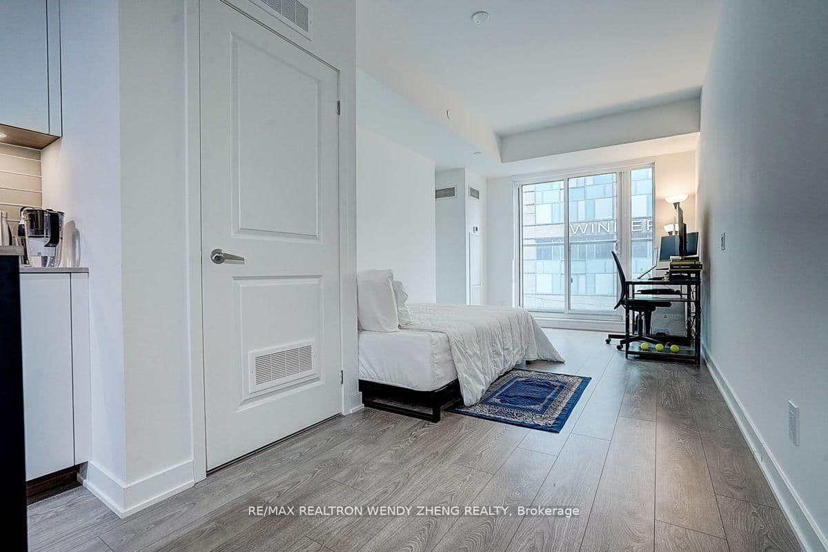 543 Richmond Street W, Unit 307 thumbnail 15
