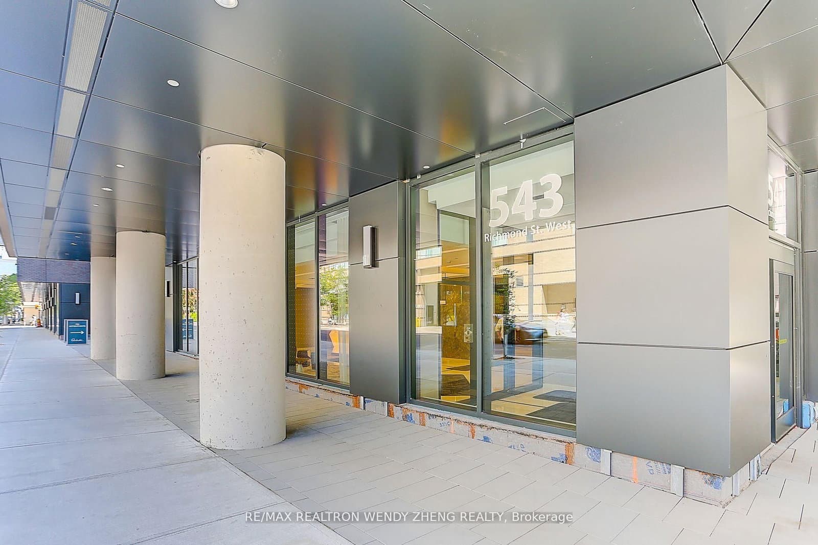 543 Richmond Street W, Unit 307 thumbnail 2