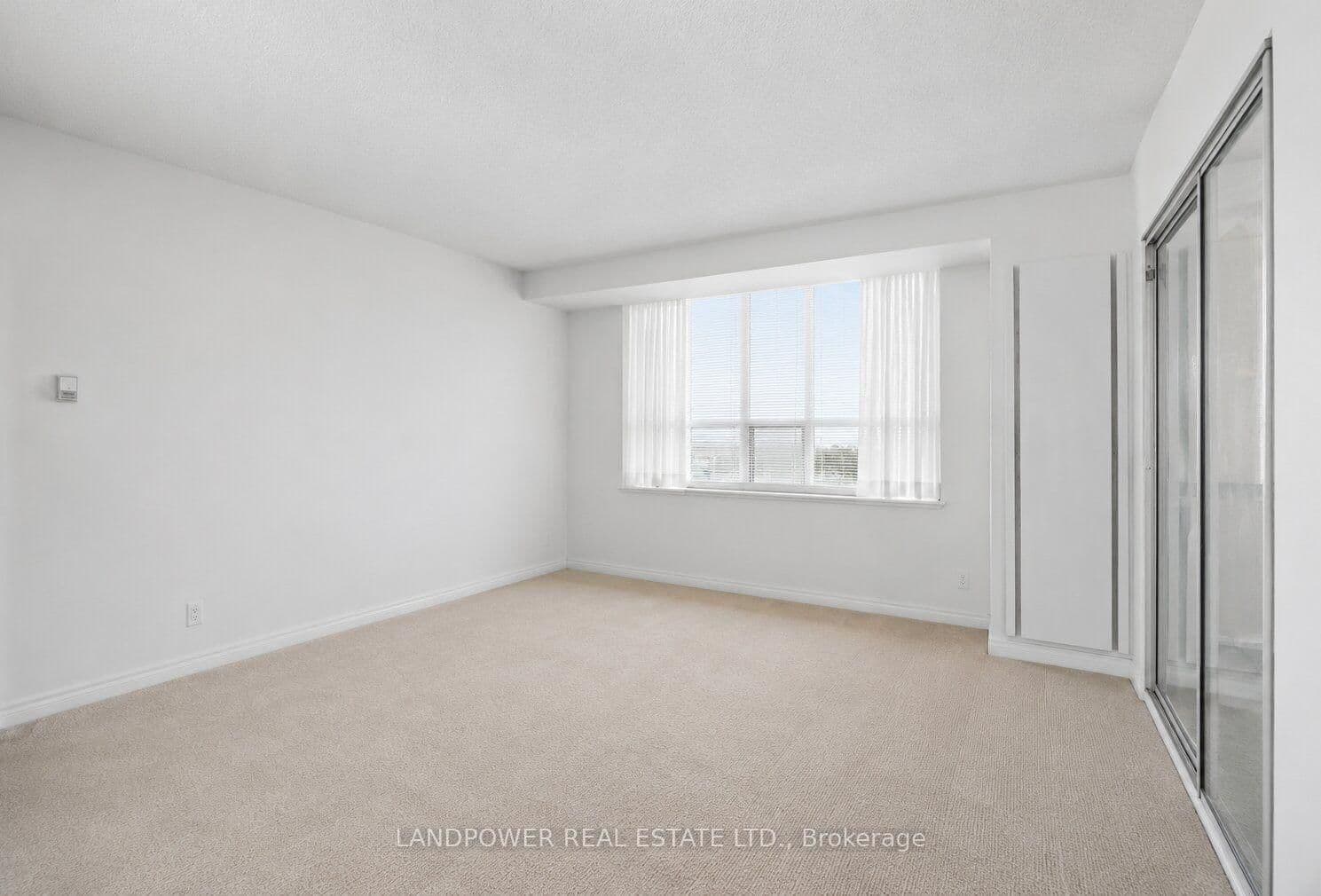265 Ridley Boulevard, Unit 801 thumbnail 33