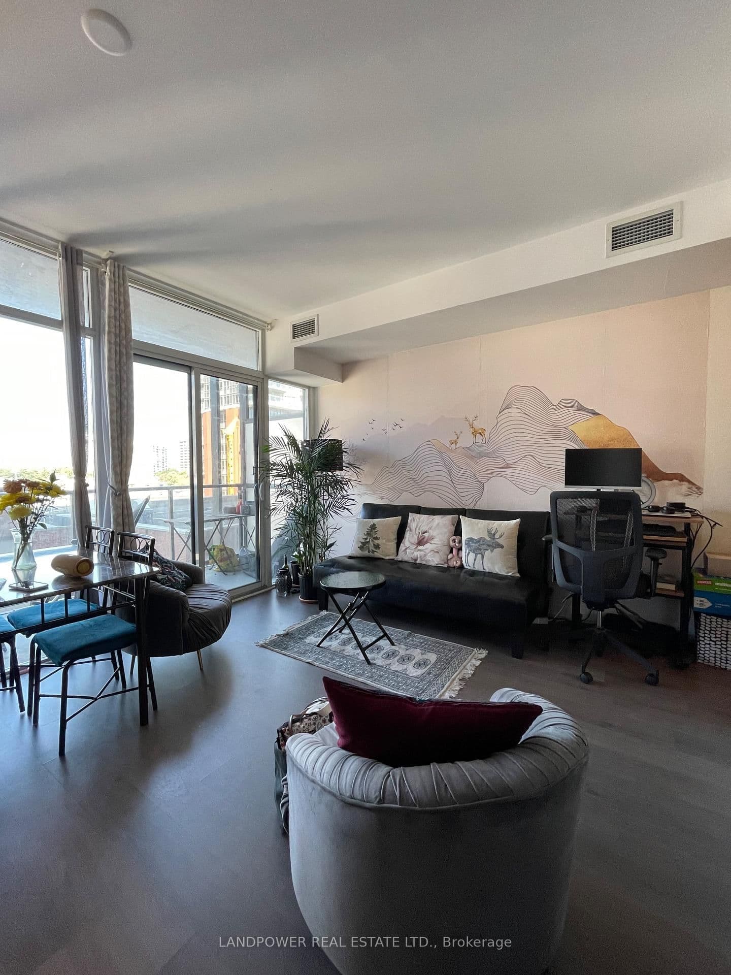 #514 - 105 George Street