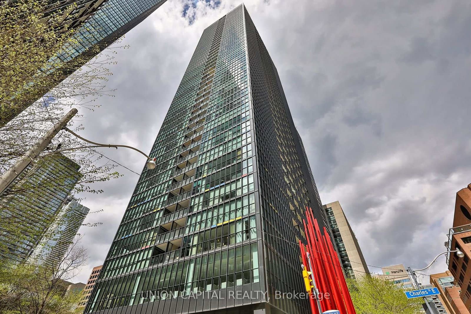 #1704 - 110 Charles Street E