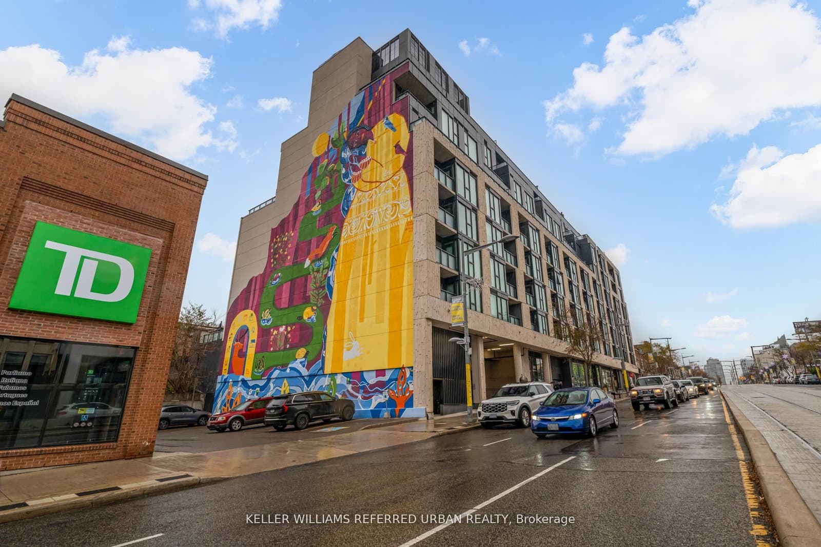 840 St Clair Avenue W, Unit 609