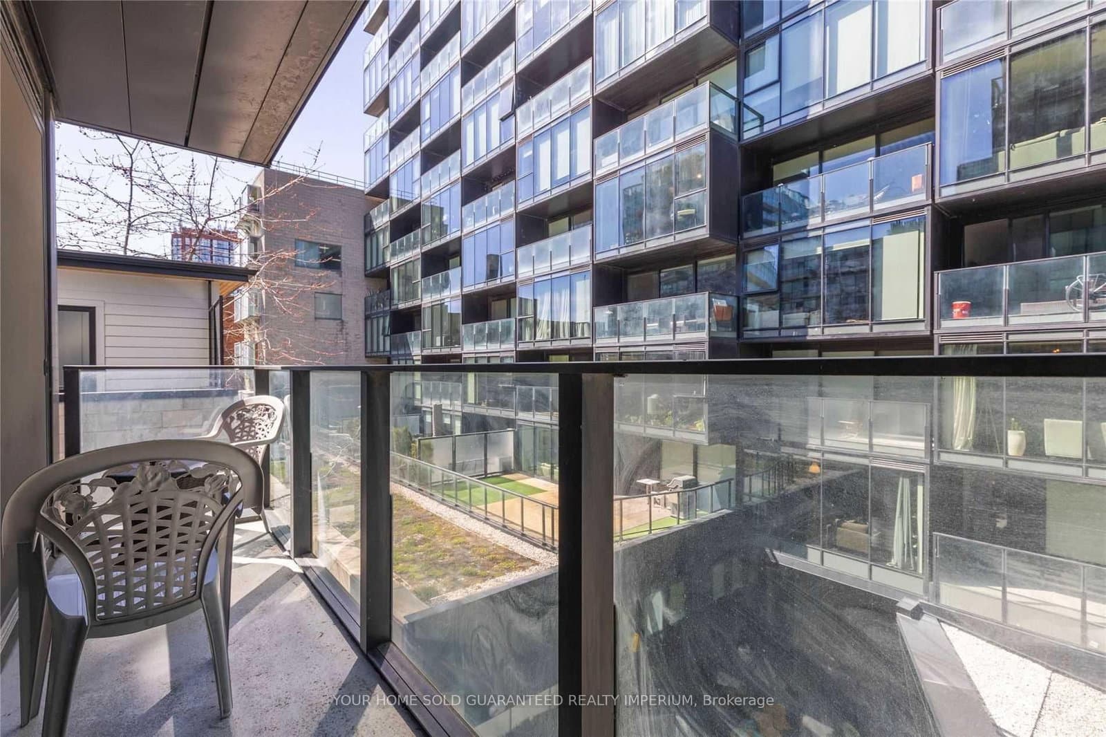 38 Stewart Street, Unit 405 thumbnail 6