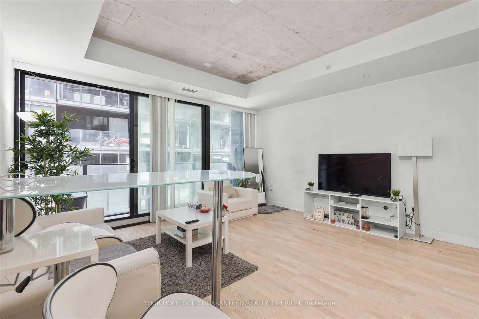 38 Stewart Street, Unit 405 thumbnail 7