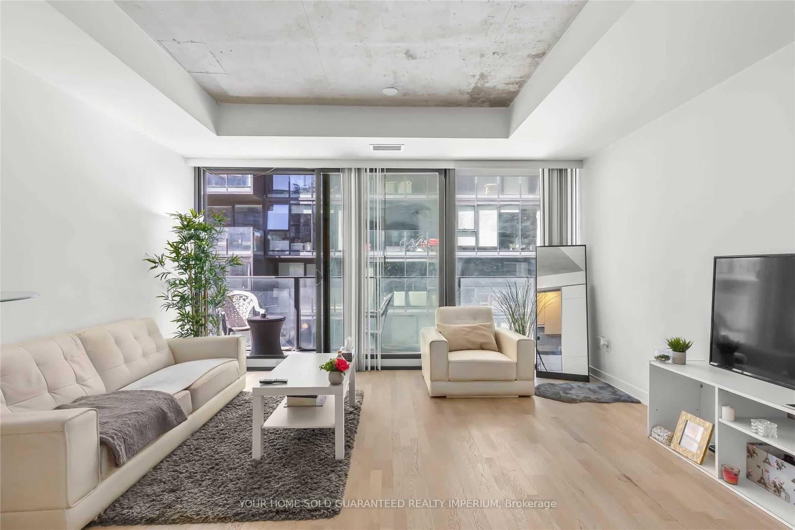 38 Stewart Street, Unit 405 thumbnail 8