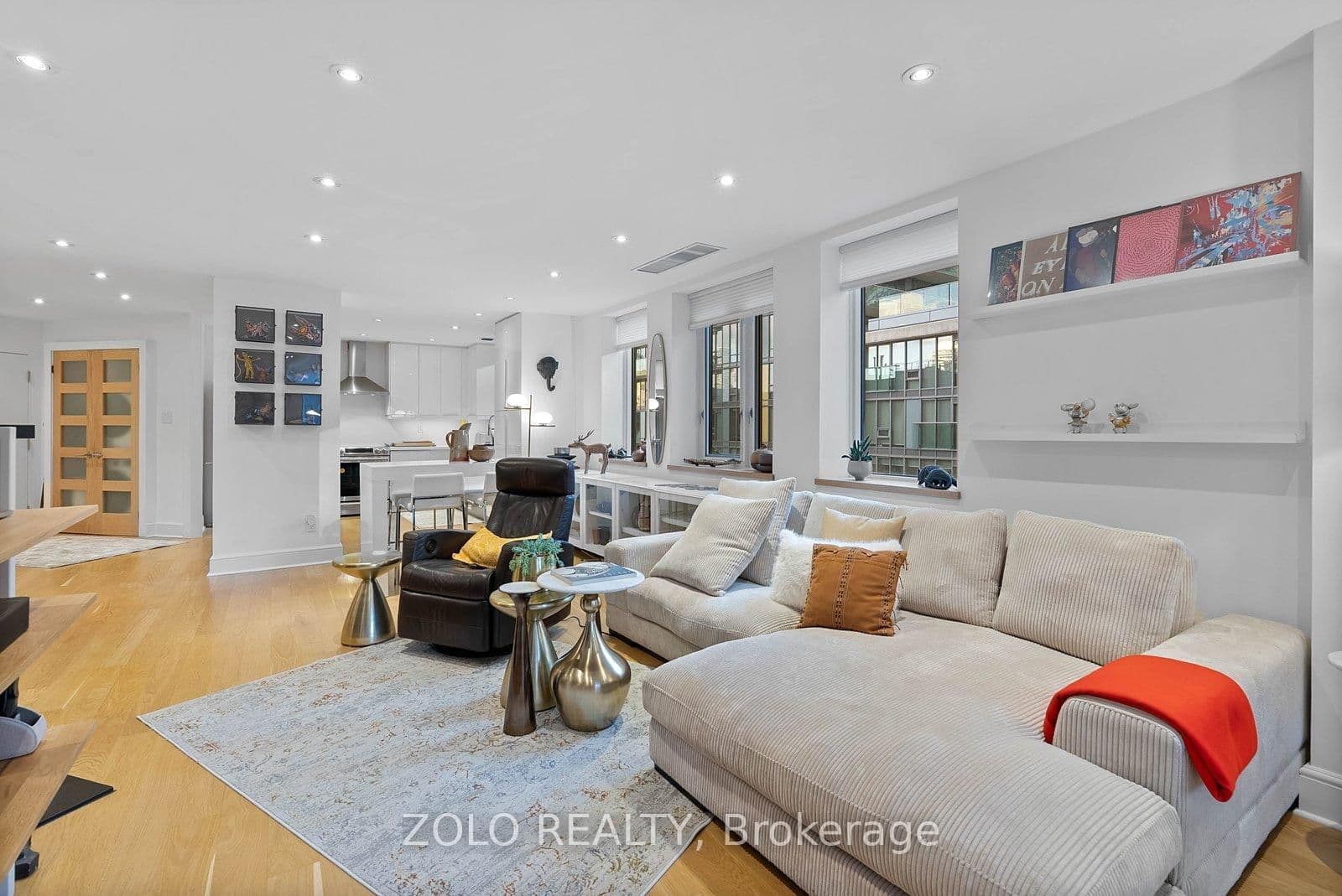 55 Lombard Street, Unit 302 thumbnail 13