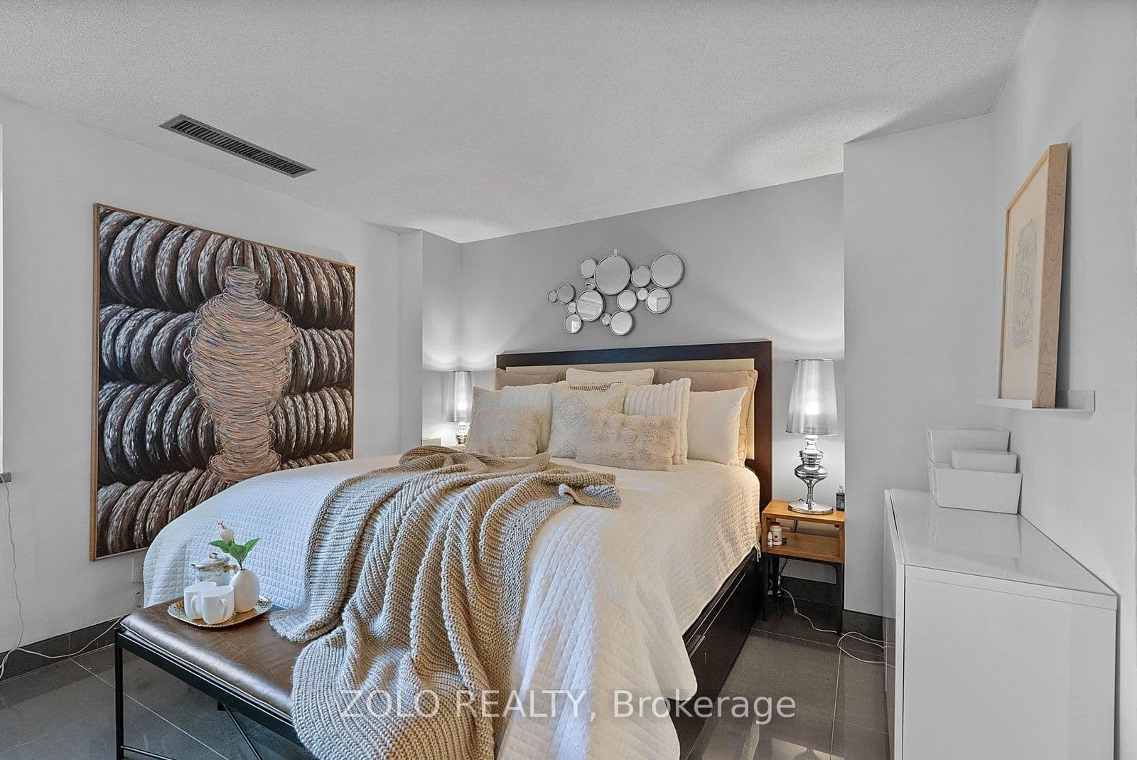 55 Lombard Street, Unit 302 thumbnail 20