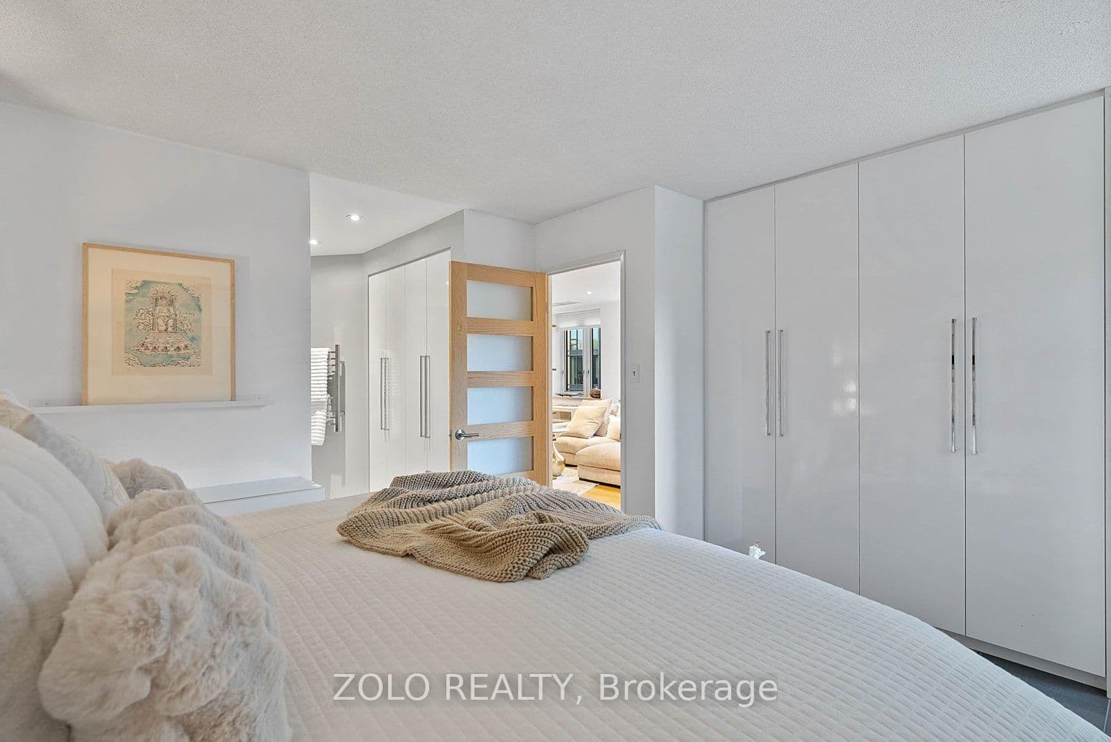 55 Lombard Street, Unit 302 thumbnail 23