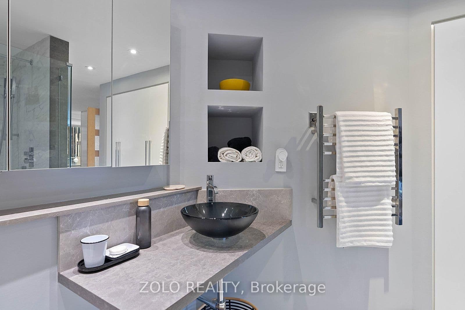 55 Lombard Street, Unit 302 thumbnail 26