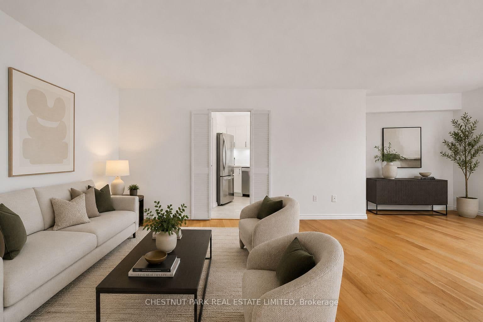 60 Pavane Linkway, Unit 206 thumbnail 4