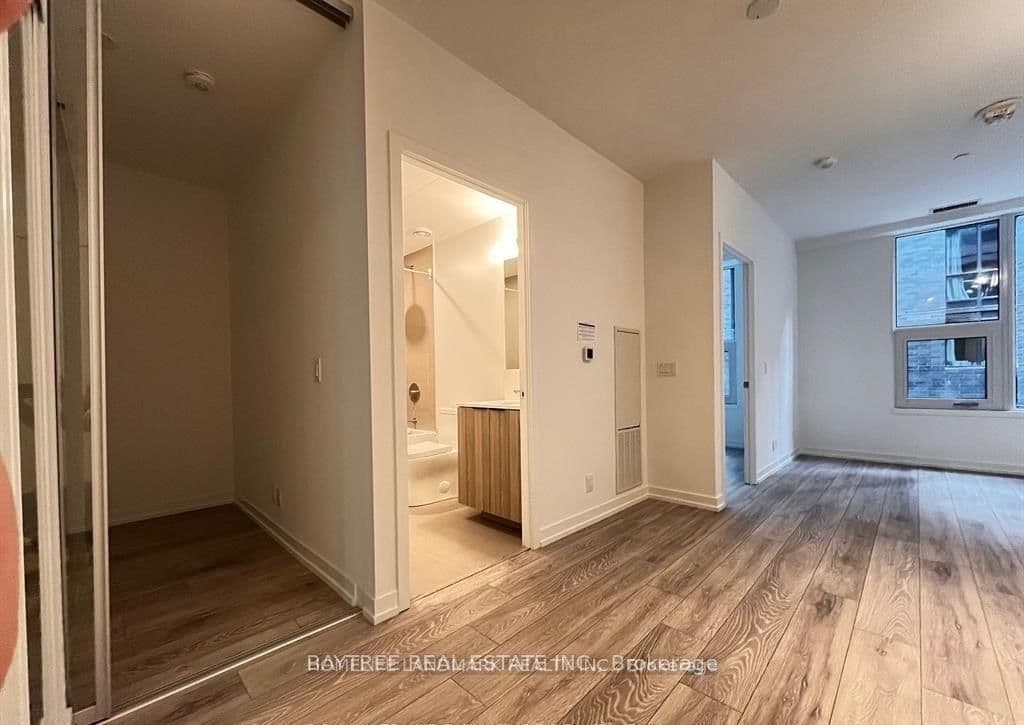 #310 - 55 Mercer Street