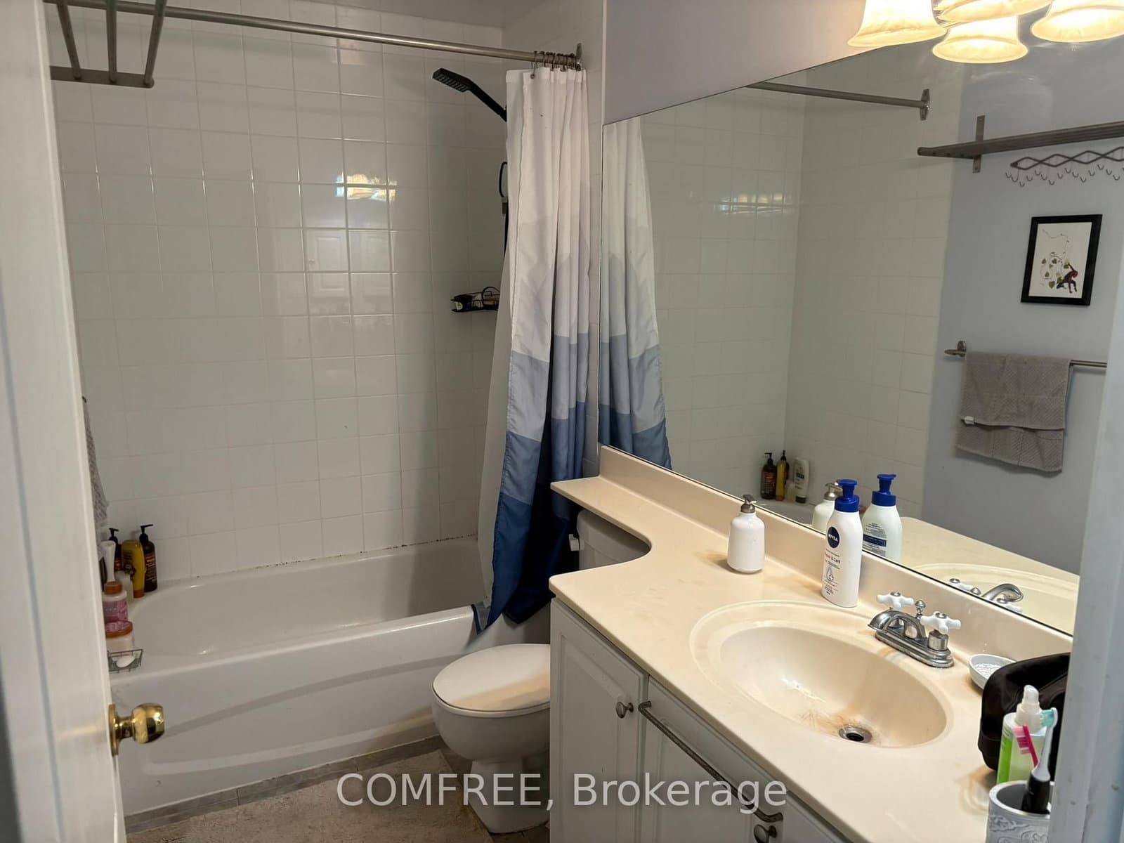 393 King Street W, Unit 807 thumbnail 8