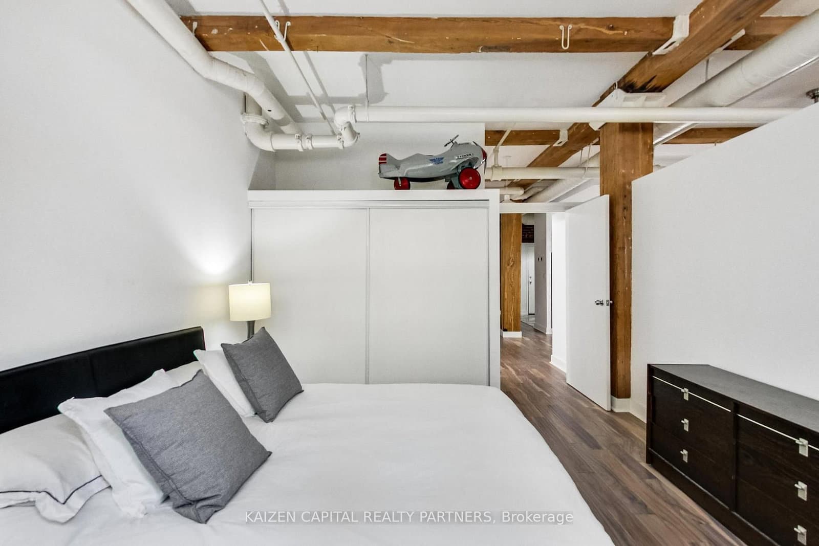 90 Sherbourne Street, Unit 103 thumbnail 16