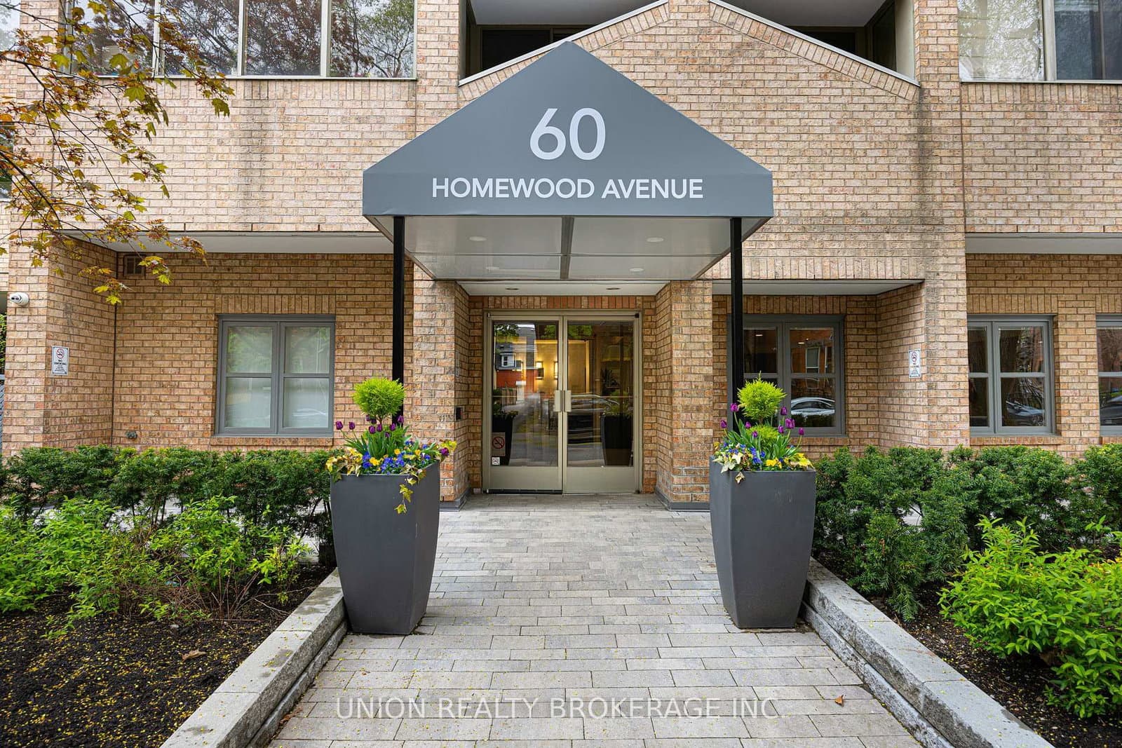 #208 - 60 Homewood Avenue