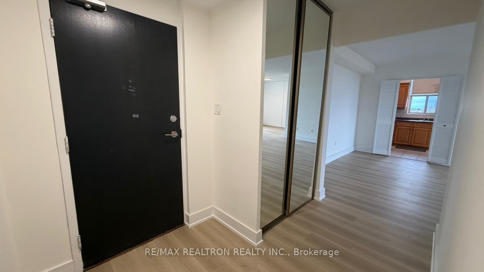 15 Vicora Linkway, Unit 903 thumbnail 5