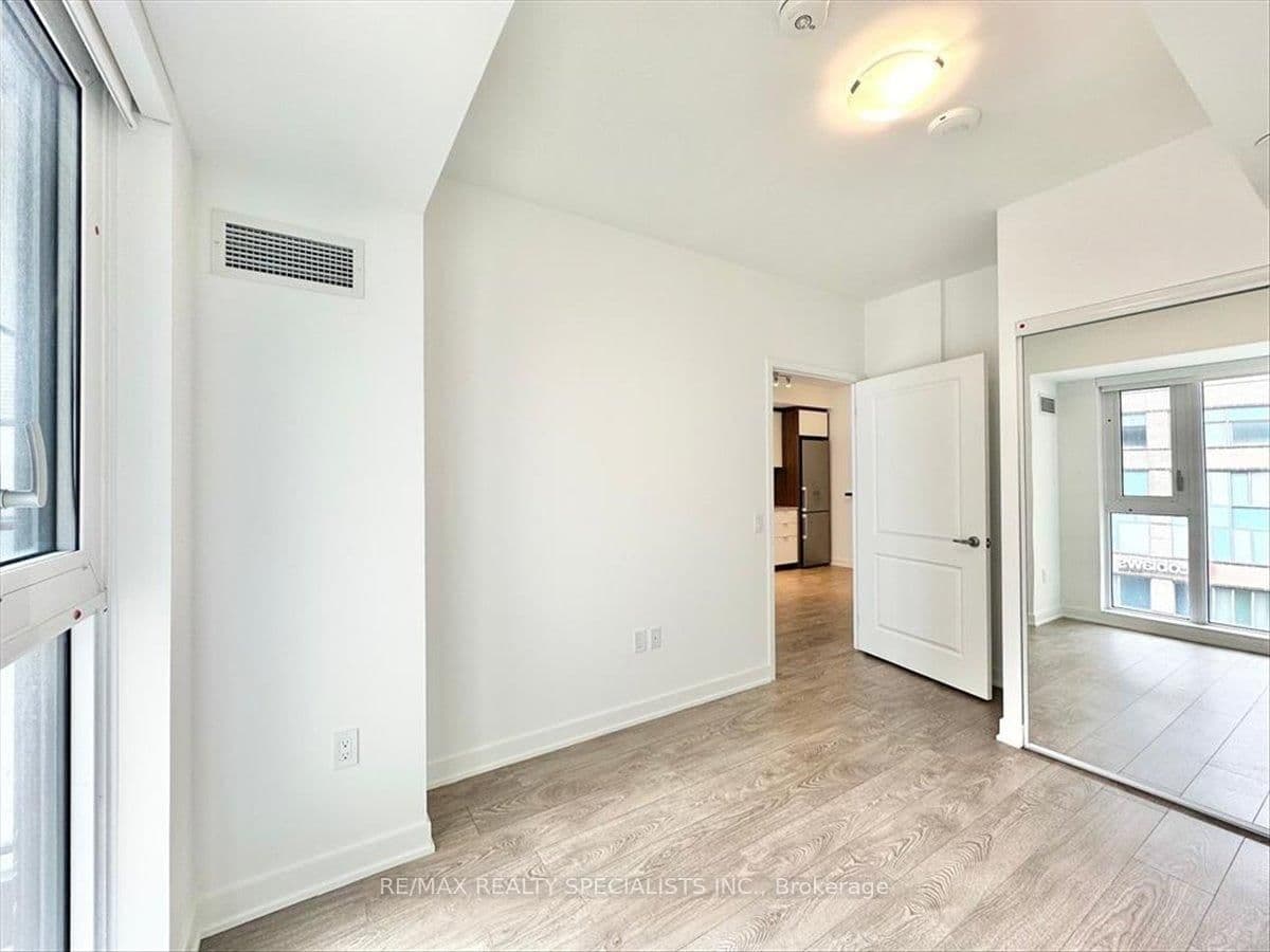 543 Richmond Street W, Unit 502 thumbnail 10