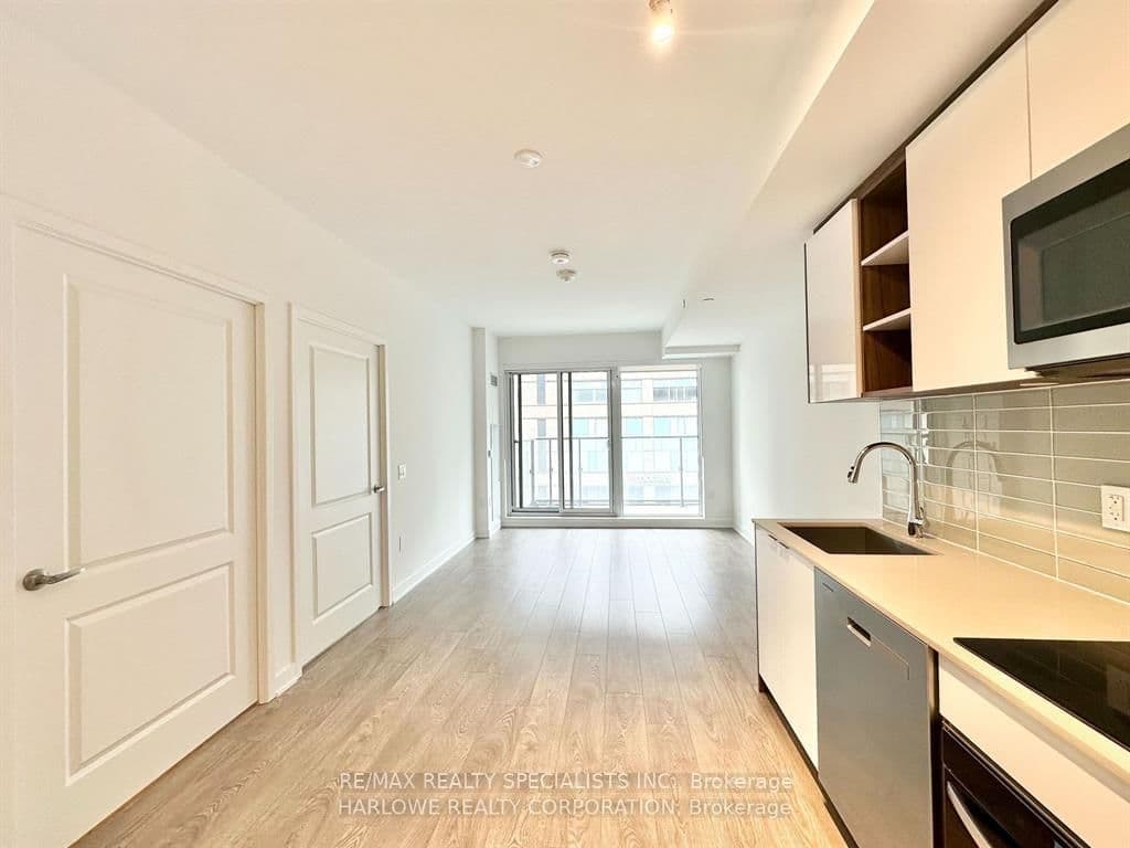 543 Richmond Street W, Unit 502 thumbnail 30