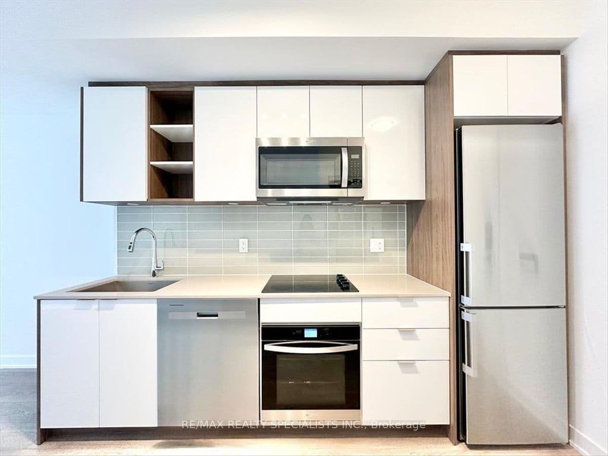 543 Richmond Street W, Unit 502 thumbnail 5