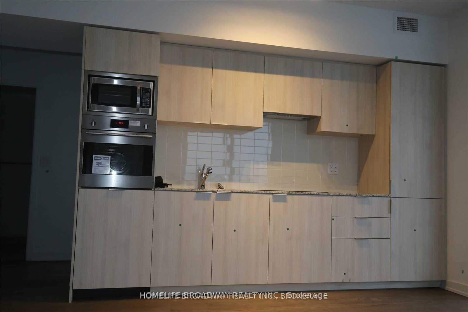 11 Wellesley Street W, Unit 5708 thumbnail 2