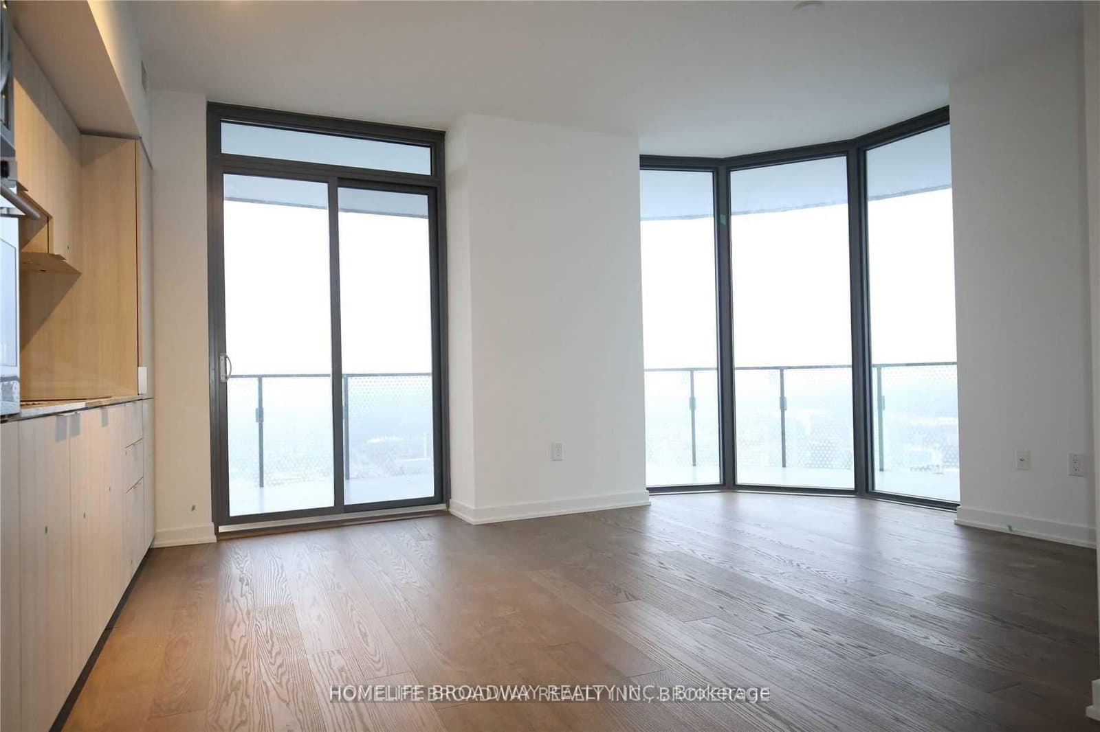 11 Wellesley Street W, Unit 5708 thumbnail 7