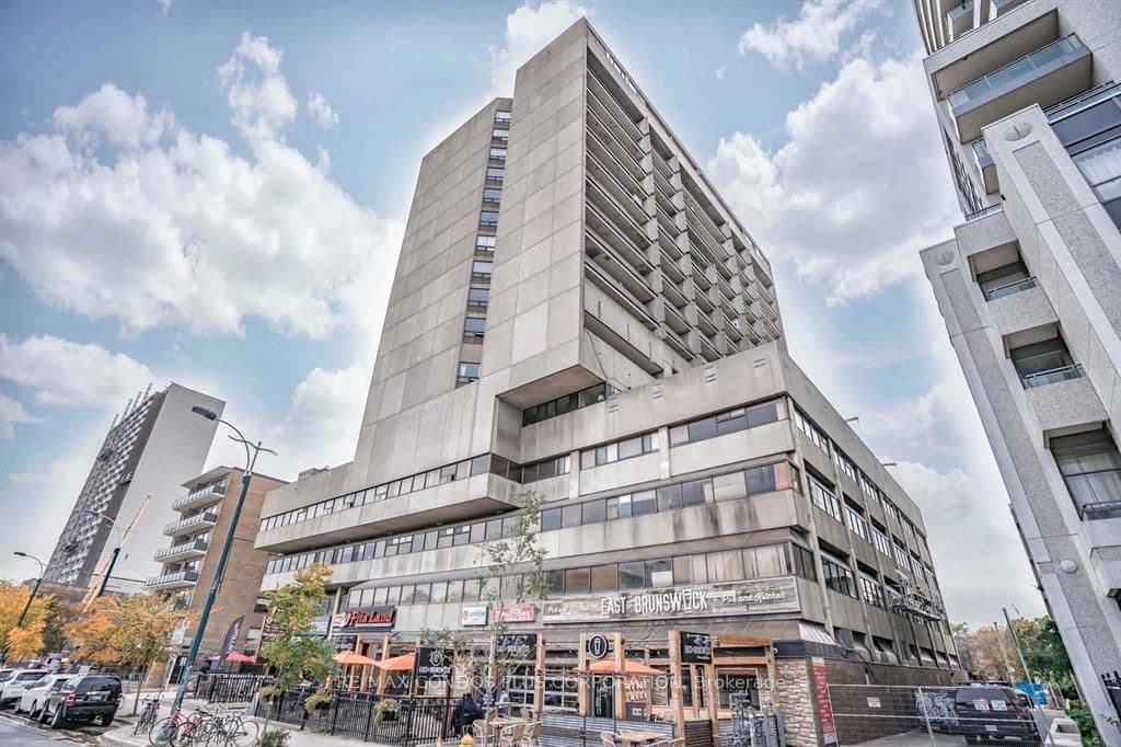 720 Spadina Avenue, Unit 1011 thumbnail 18