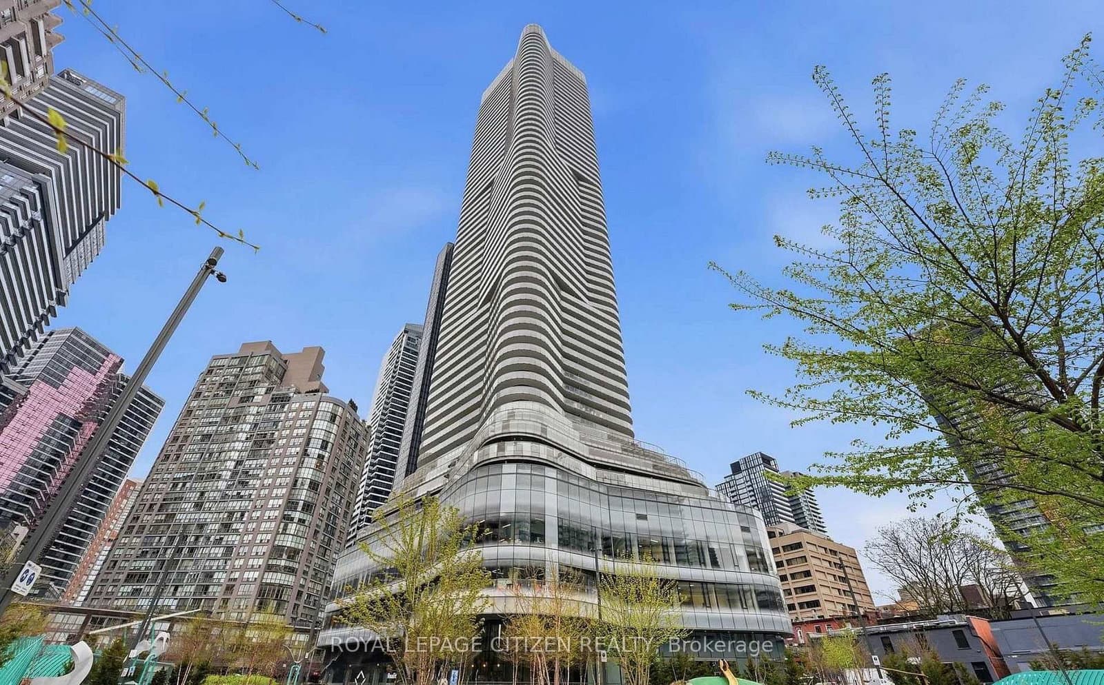#5703 - 11 Wellesley Street