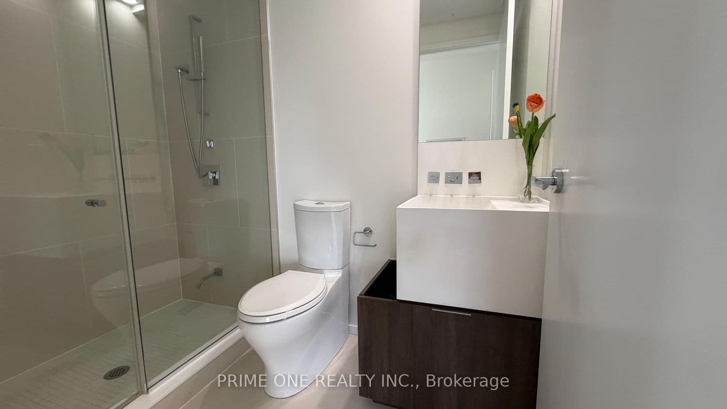 1 Bloor Street E, Unit 1704 thumbnail 18