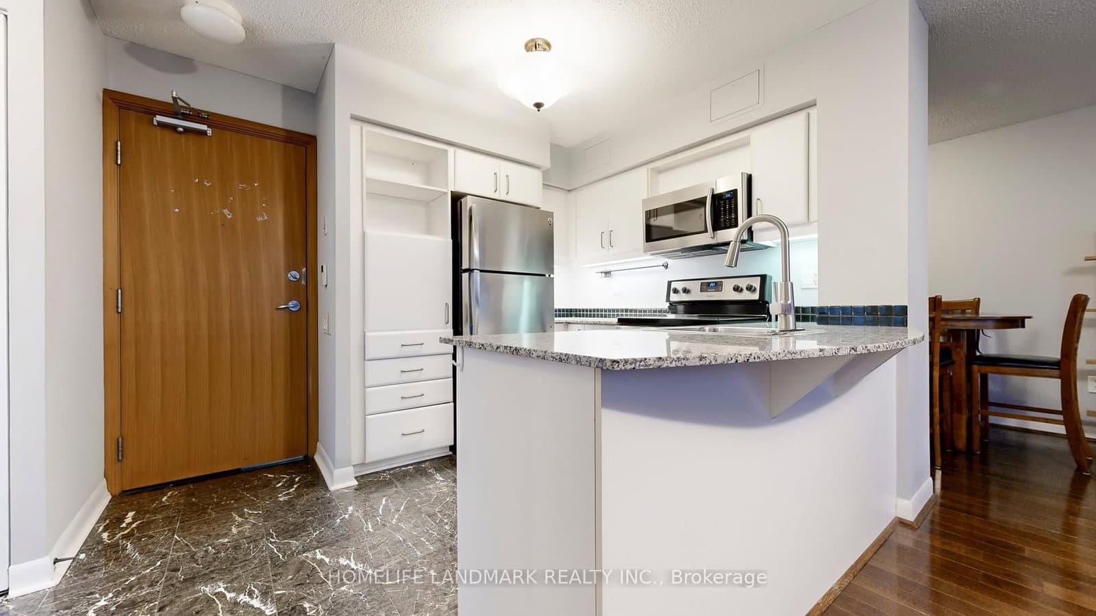 33 Sheppard Avenue E, Unit 1105 thumbnail 10
