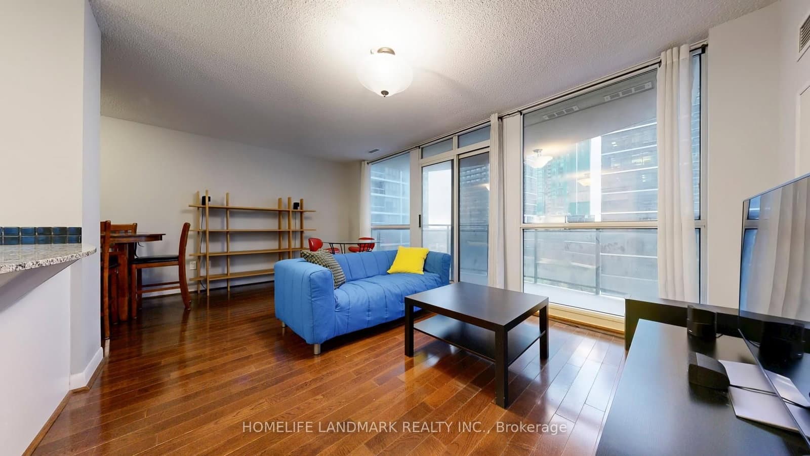 33 Sheppard Avenue E, Unit 1105 thumbnail 2