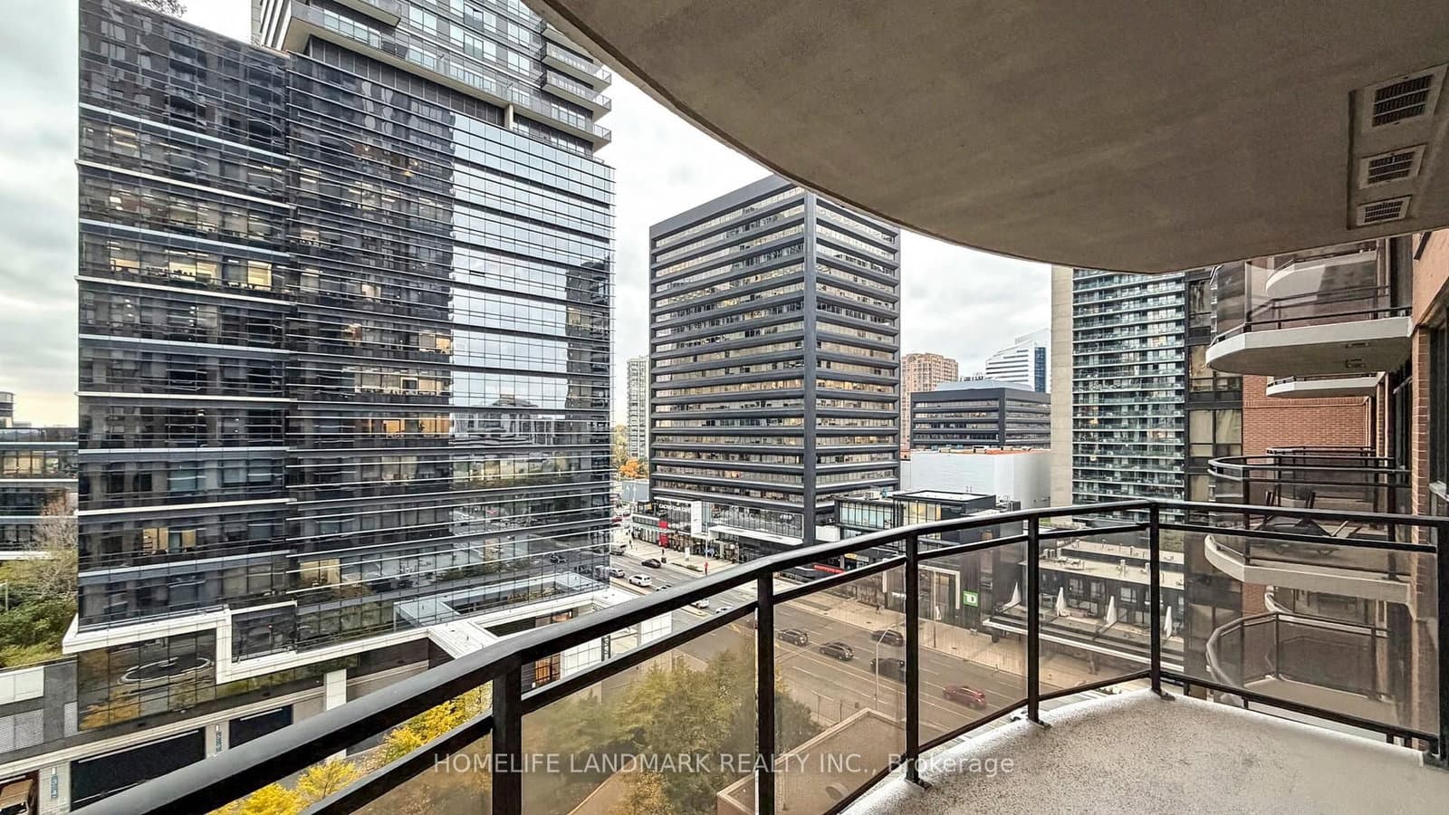 33 Sheppard Avenue E, Unit 1105 thumbnail 20