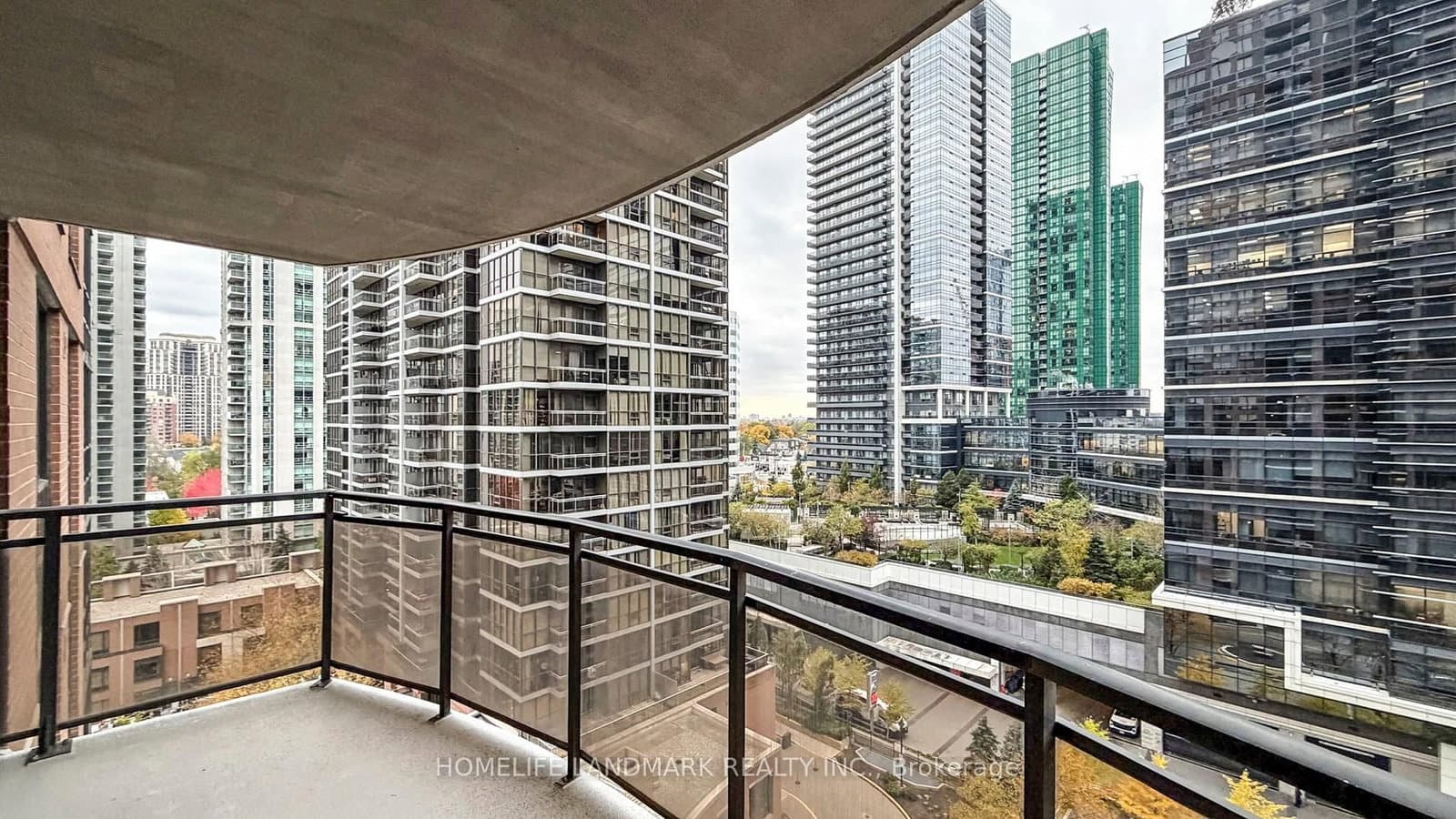 33 Sheppard Avenue E, Unit 1105 thumbnail 22