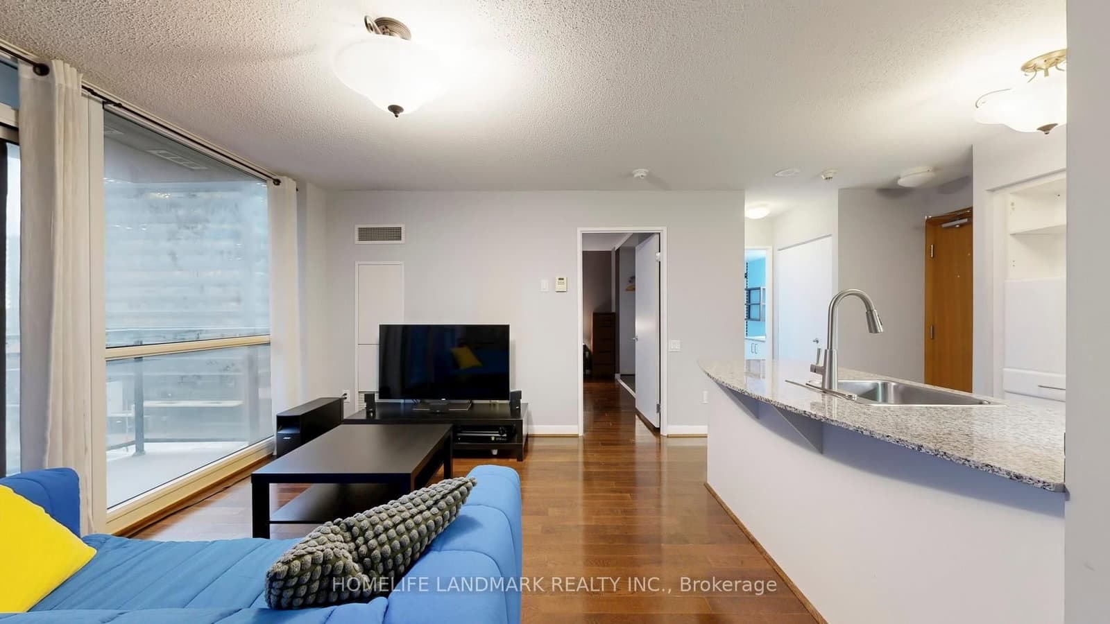 33 Sheppard Avenue E, Unit 1105 thumbnail 4