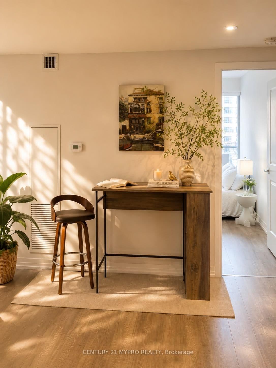 251 Jarvis Street, Unit 315 thumbnail 8