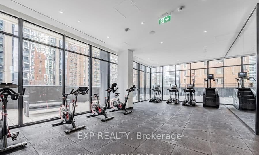20 Edward Street, Unit 607 thumbnail 16