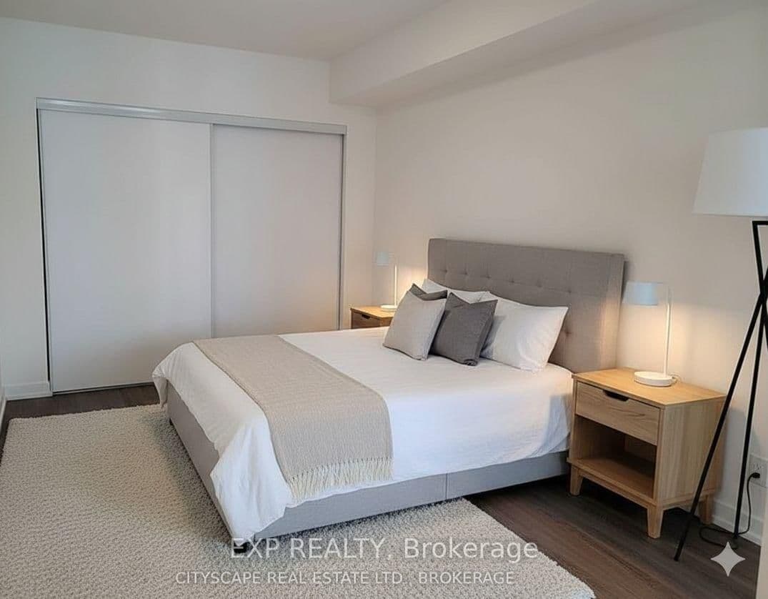 20 Edward Street, Unit 607 thumbnail 6