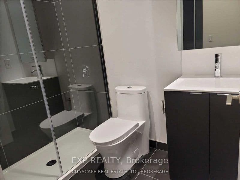 20 Edward Street, Unit 607 thumbnail 7