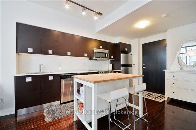 33 Charles Street E, Unit 2601 thumbnail 6