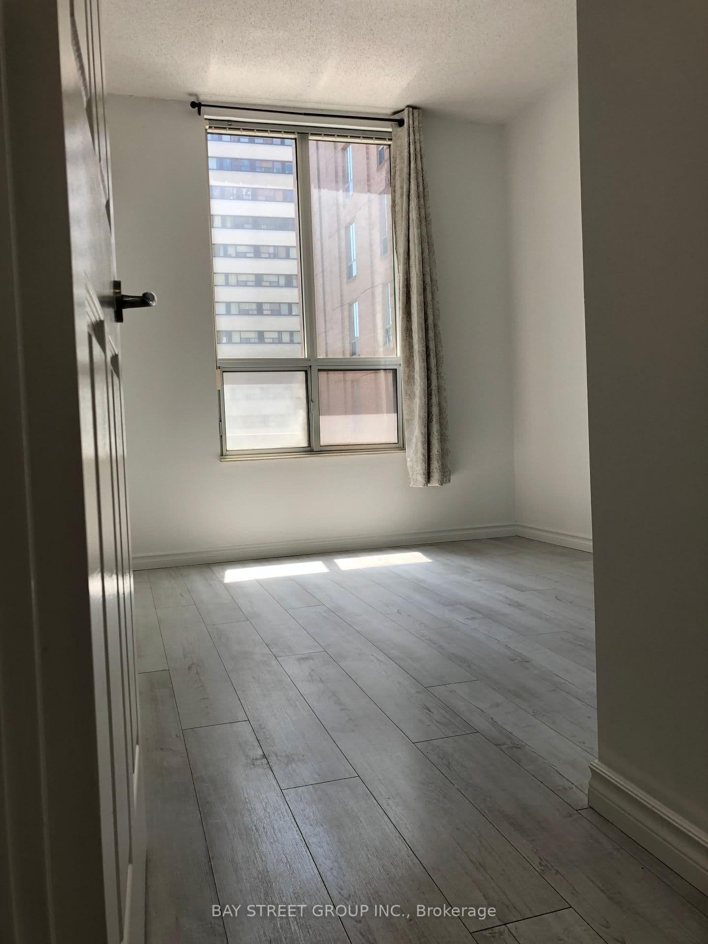 284 Bloor Street W, Unit 308 thumbnail 5