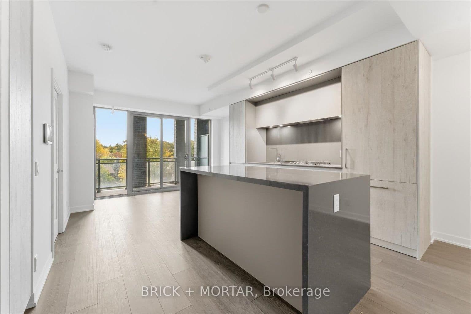#301 - 1 Hillsdale Avenue W