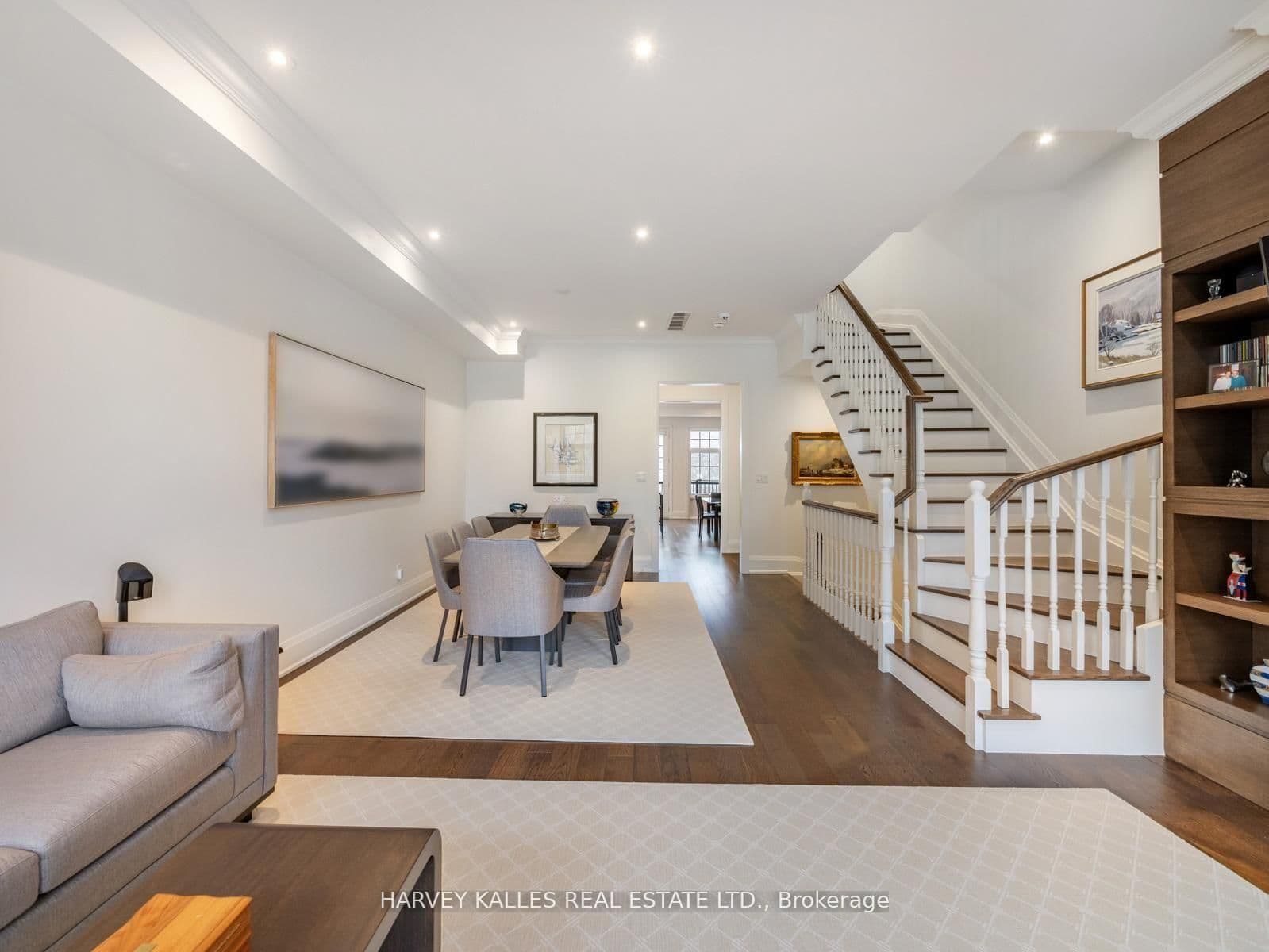 2460A Bayview Avenue thumbnail 11