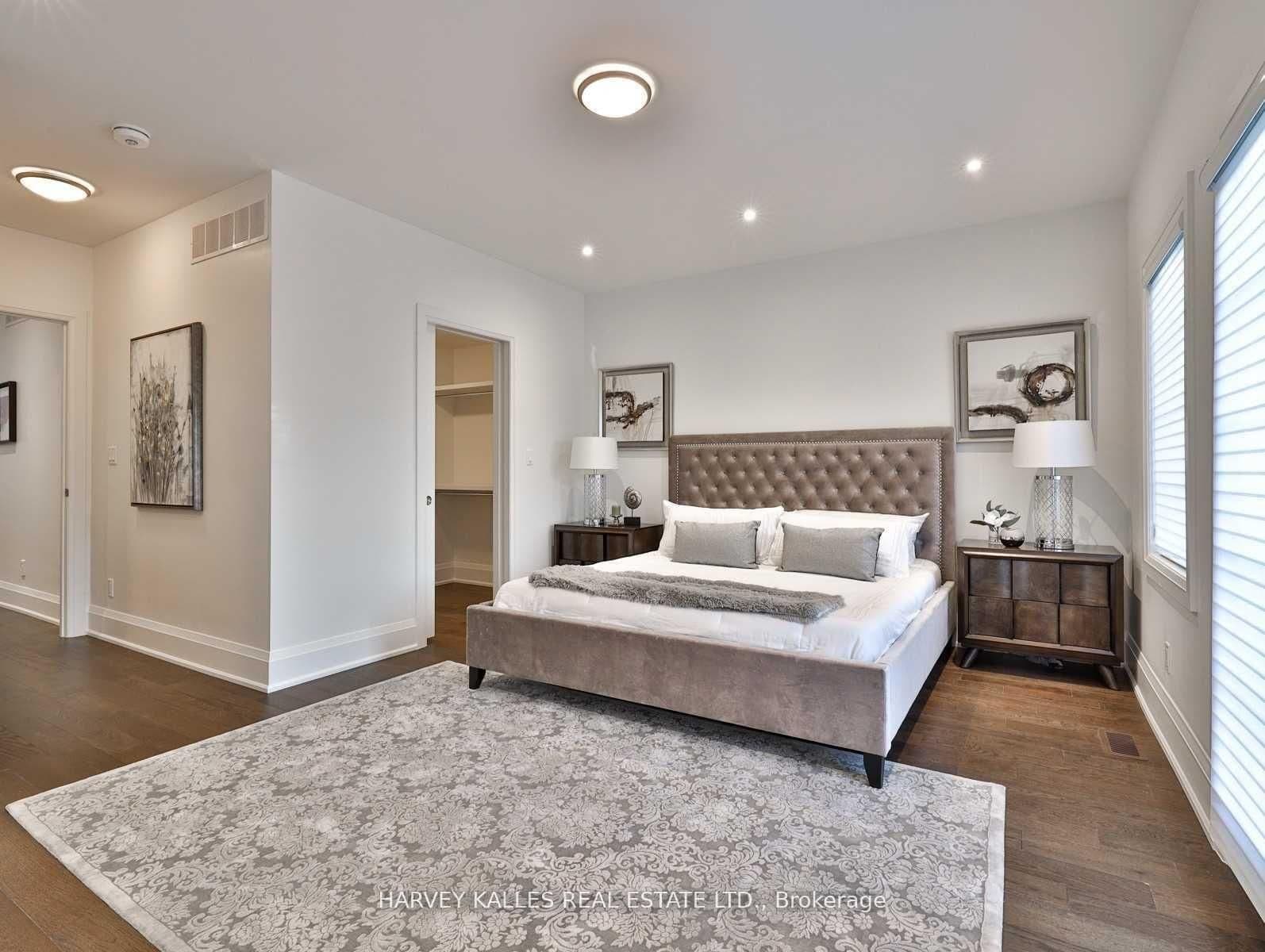 2460A Bayview Avenue thumbnail 25