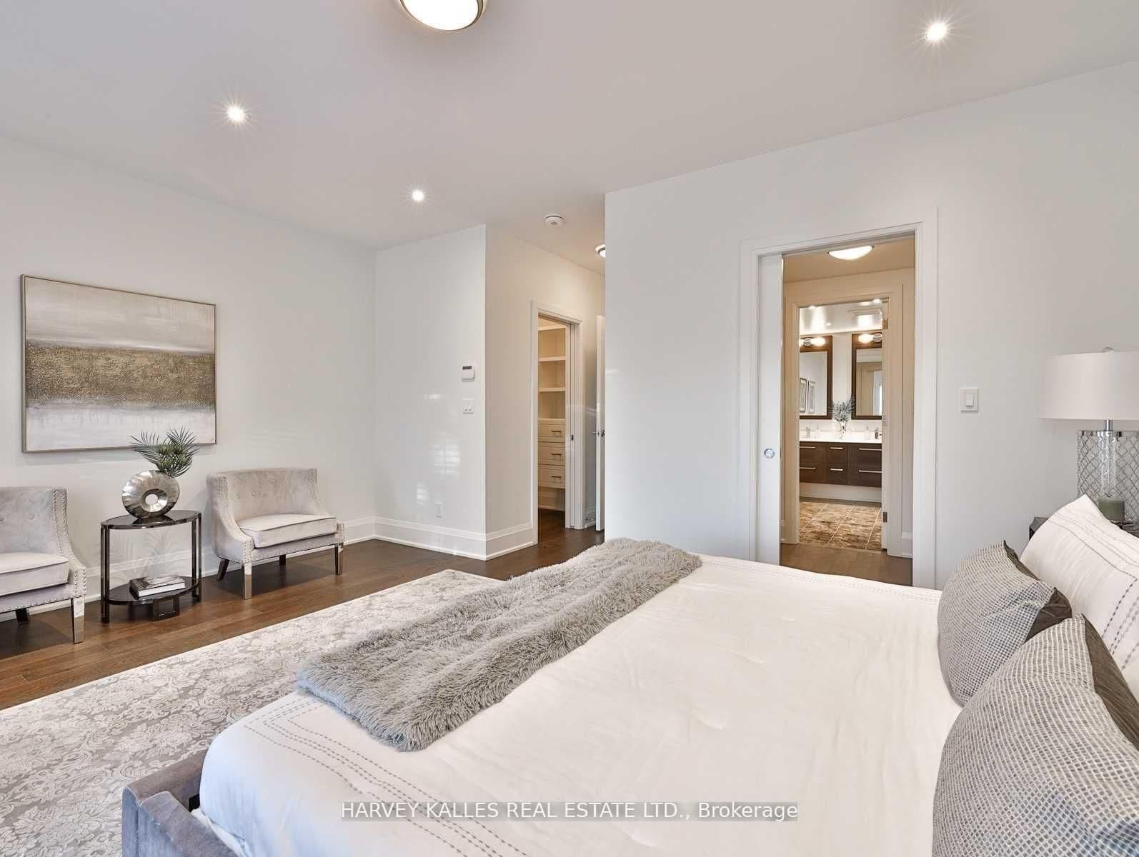 2460A Bayview Avenue thumbnail 26