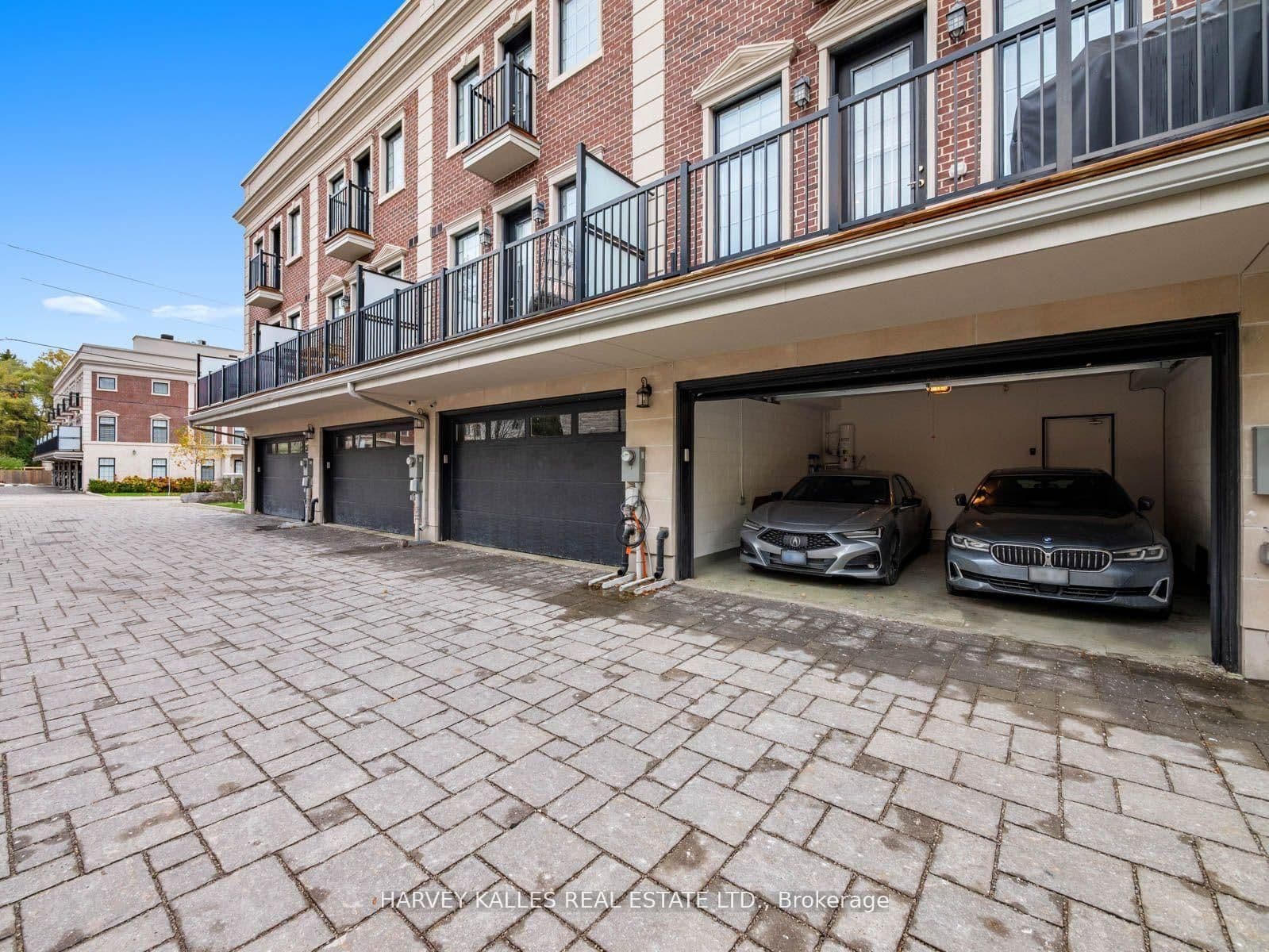 2460A Bayview Avenue thumbnail 37