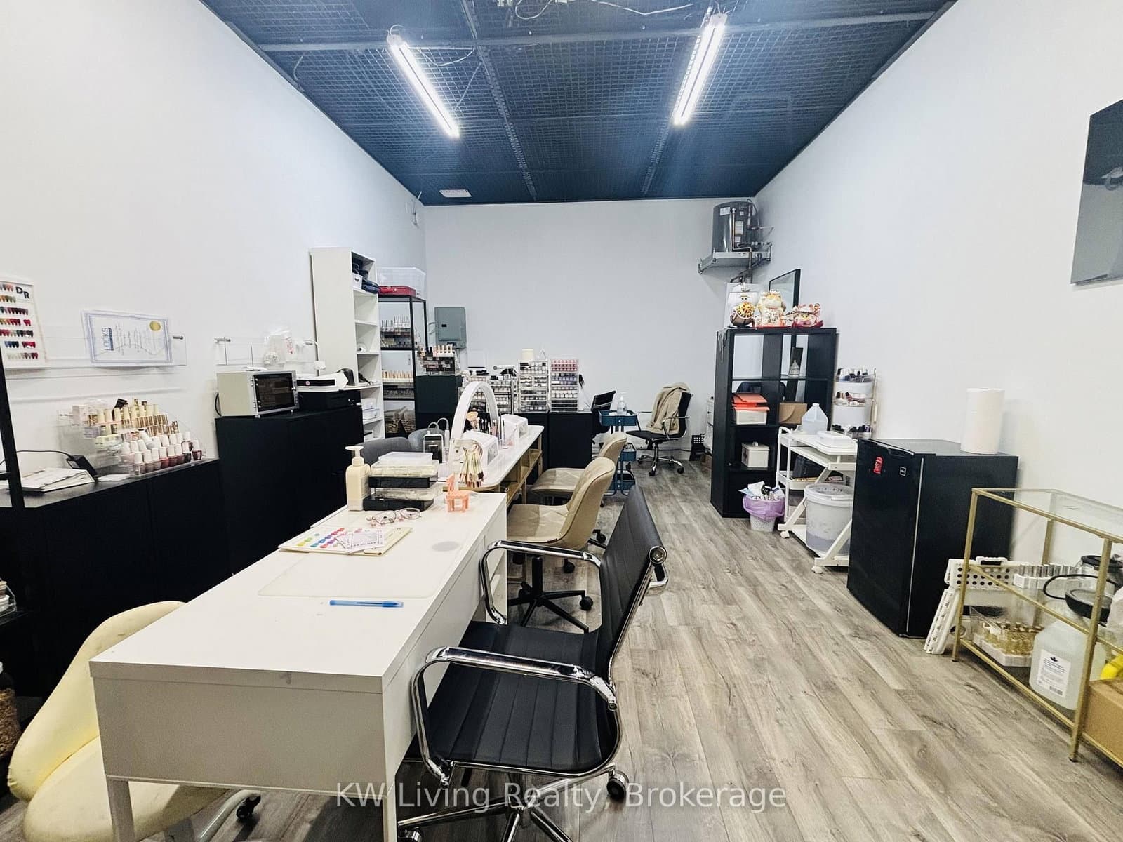 384 Yonge Street, Unit 74 and 75-Concourse P1 thumbnail 10