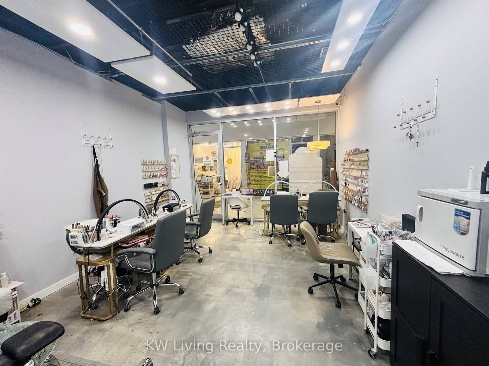 384 Yonge Street, Unit 74 and 75-Concourse P1 thumbnail 7